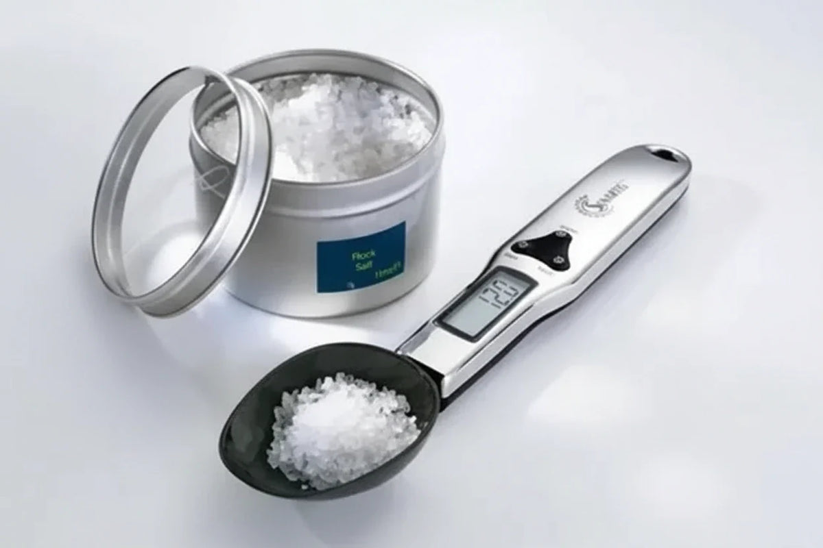 Digital Kitchen Scale with Built-In Measuring Cup