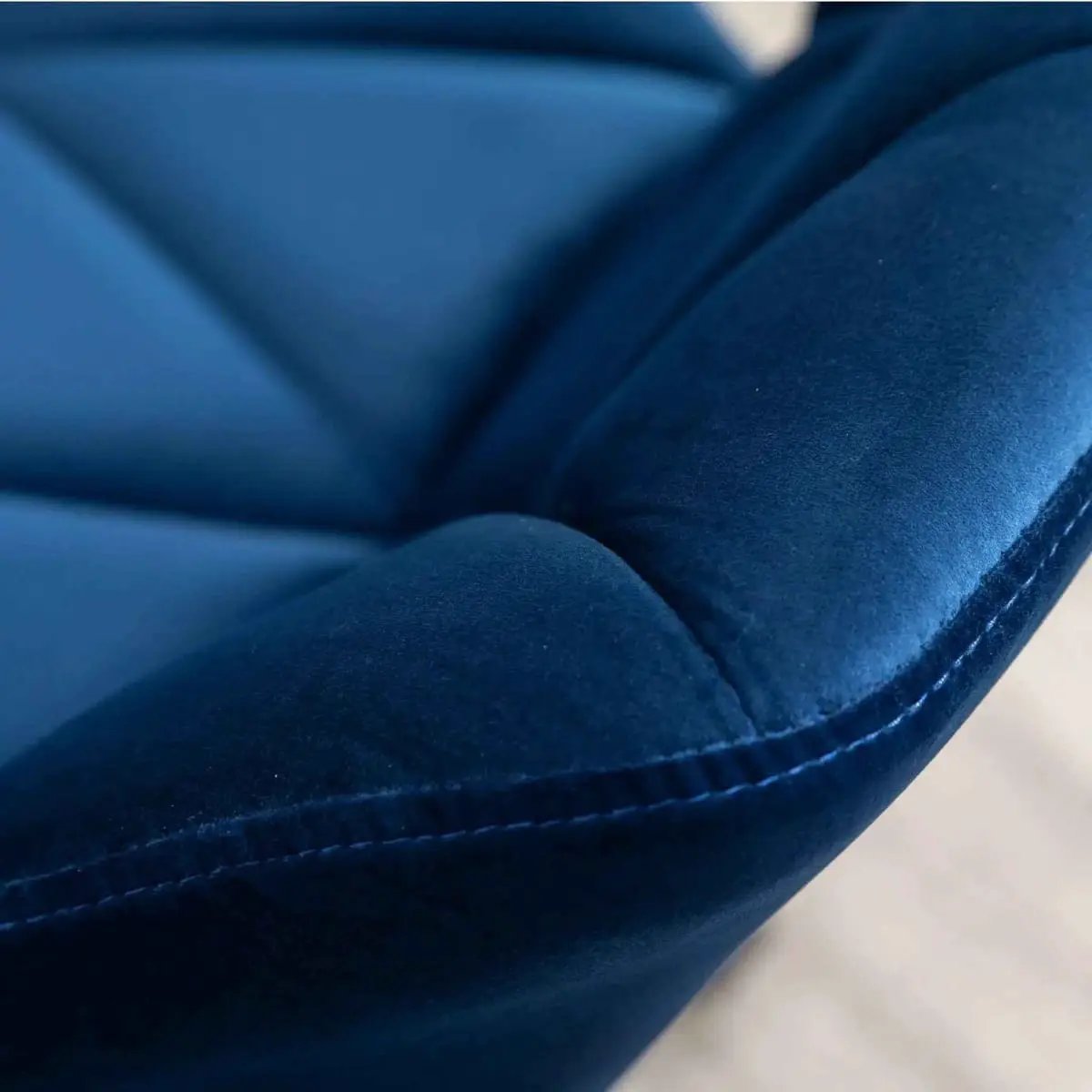 Diamond Tufted Adjustable Swivel Office Chair Blue for Home
